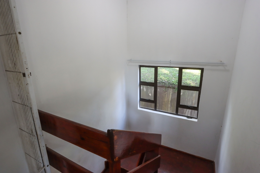 4 Bedroom Property for Sale in Cowies Hill KwaZulu-Natal
