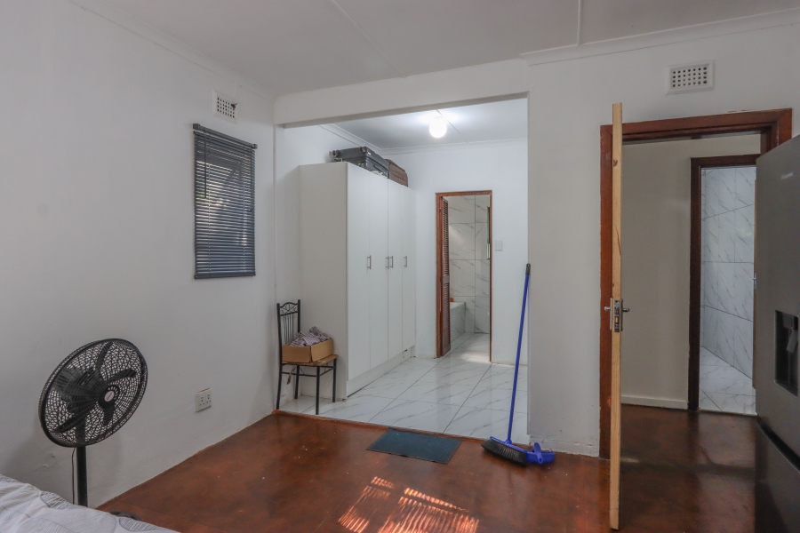 4 Bedroom Property for Sale in Cowies Hill KwaZulu-Natal