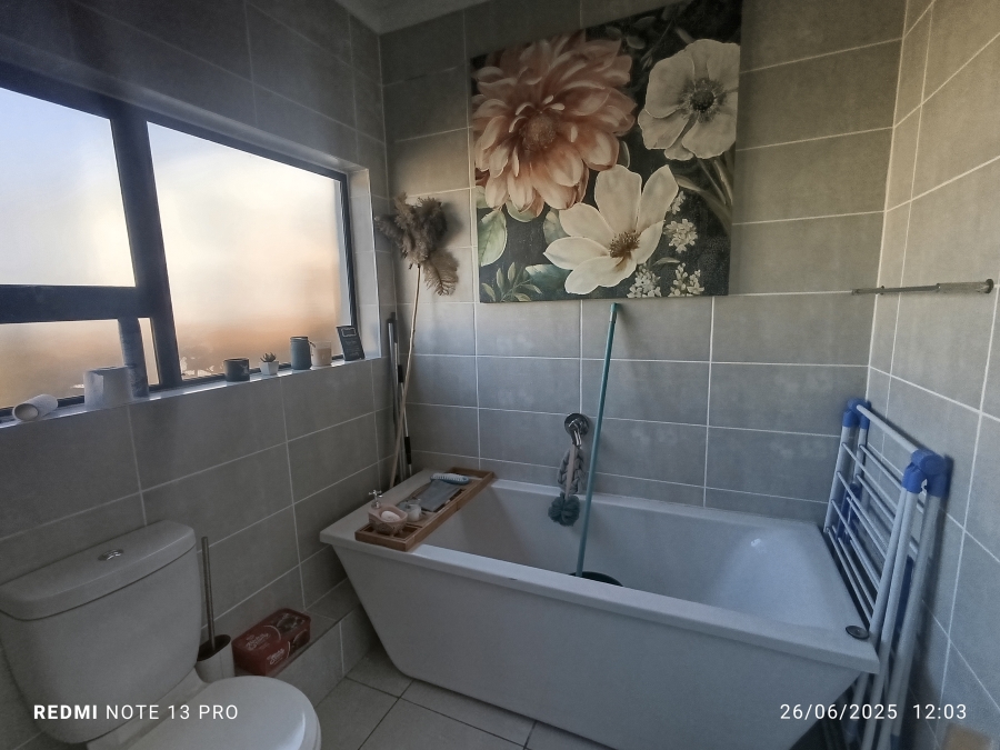 To Let 2 Bedroom Property for Rent in Ballito Central KwaZulu-Natal