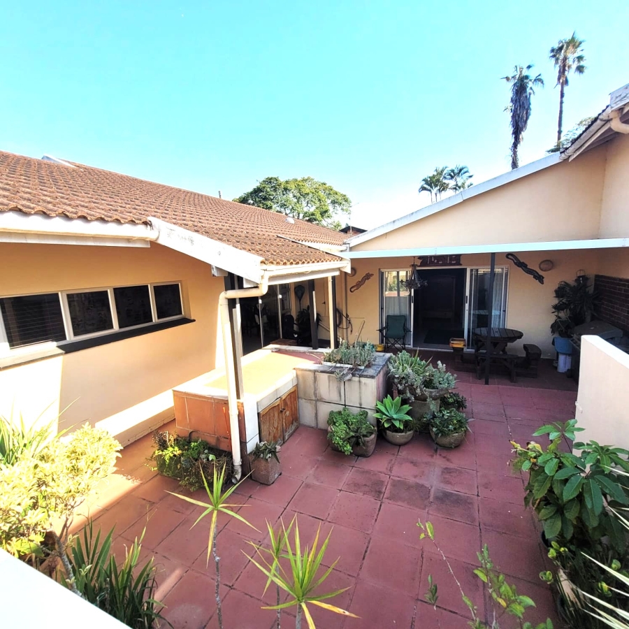 5 Bedroom Property for Sale in Northdene KwaZulu-Natal