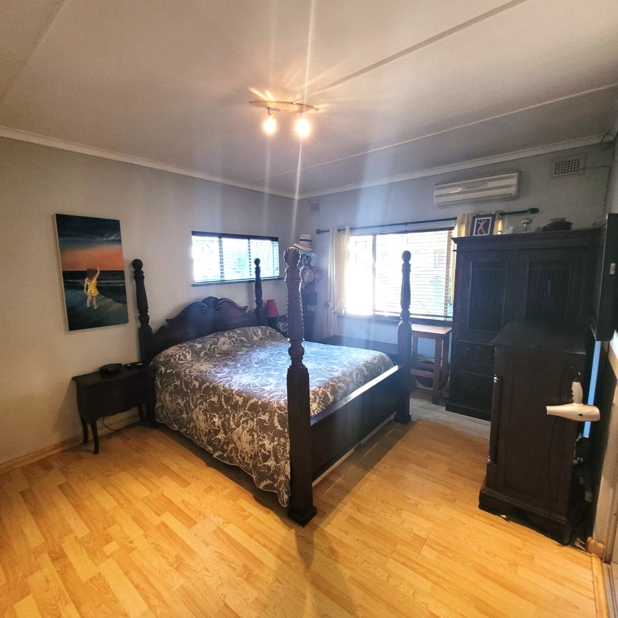 5 Bedroom Property for Sale in Northdene KwaZulu-Natal