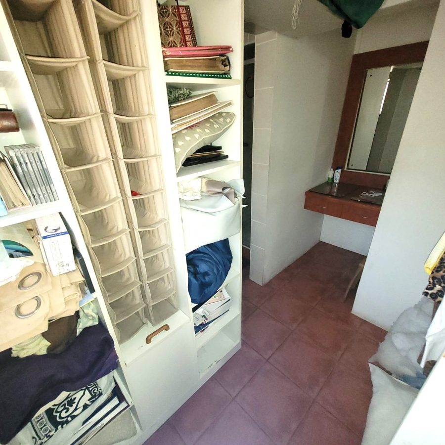 5 Bedroom Property for Sale in Northdene KwaZulu-Natal