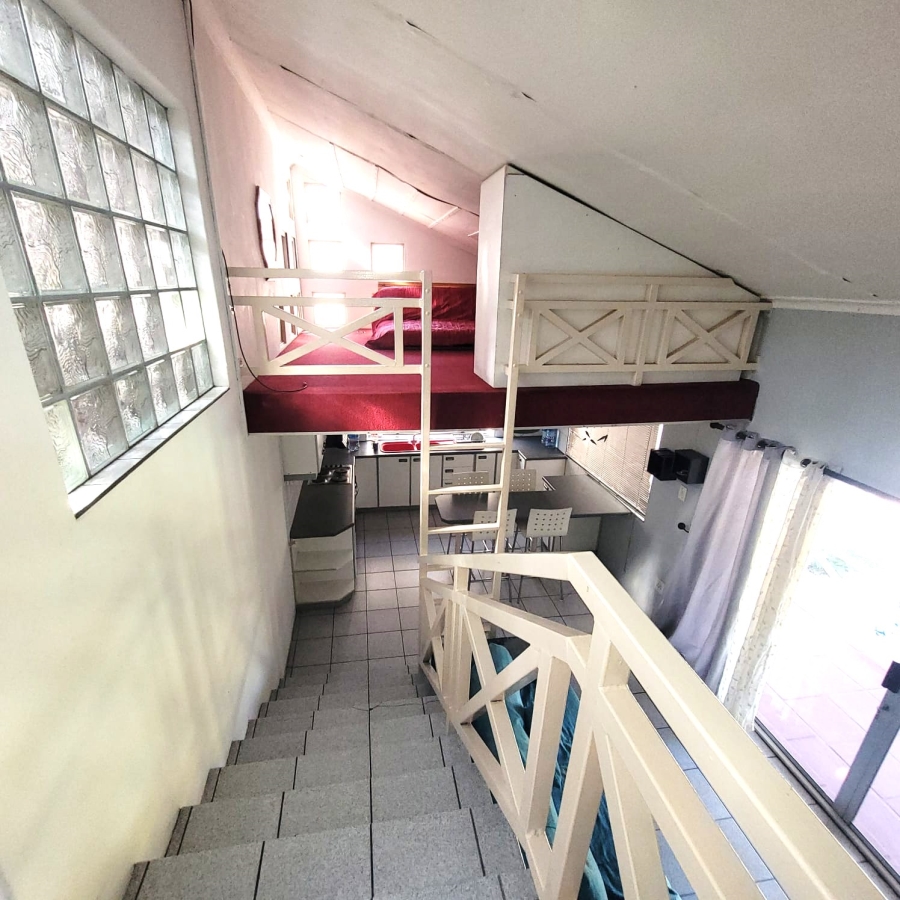 5 Bedroom Property for Sale in Northdene KwaZulu-Natal