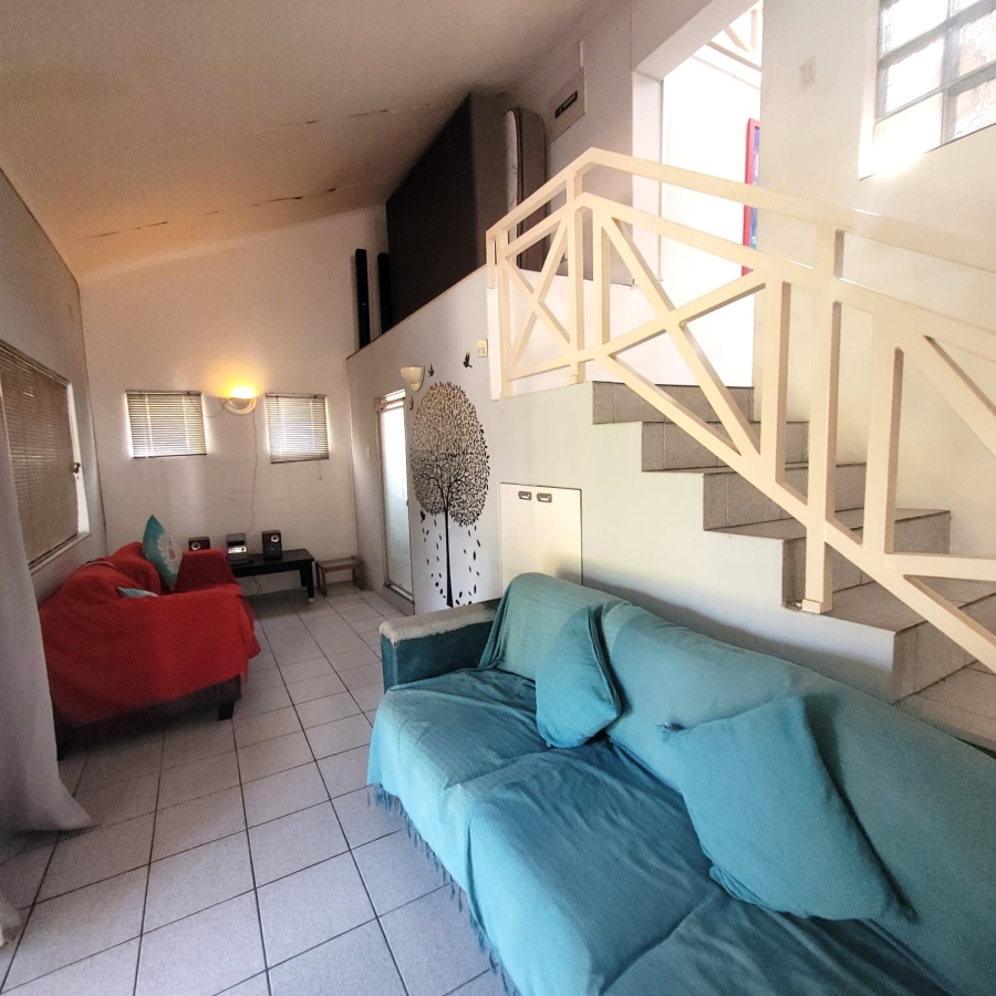 5 Bedroom Property for Sale in Northdene KwaZulu-Natal