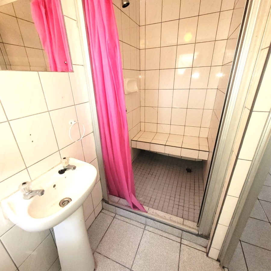 5 Bedroom Property for Sale in Northdene KwaZulu-Natal