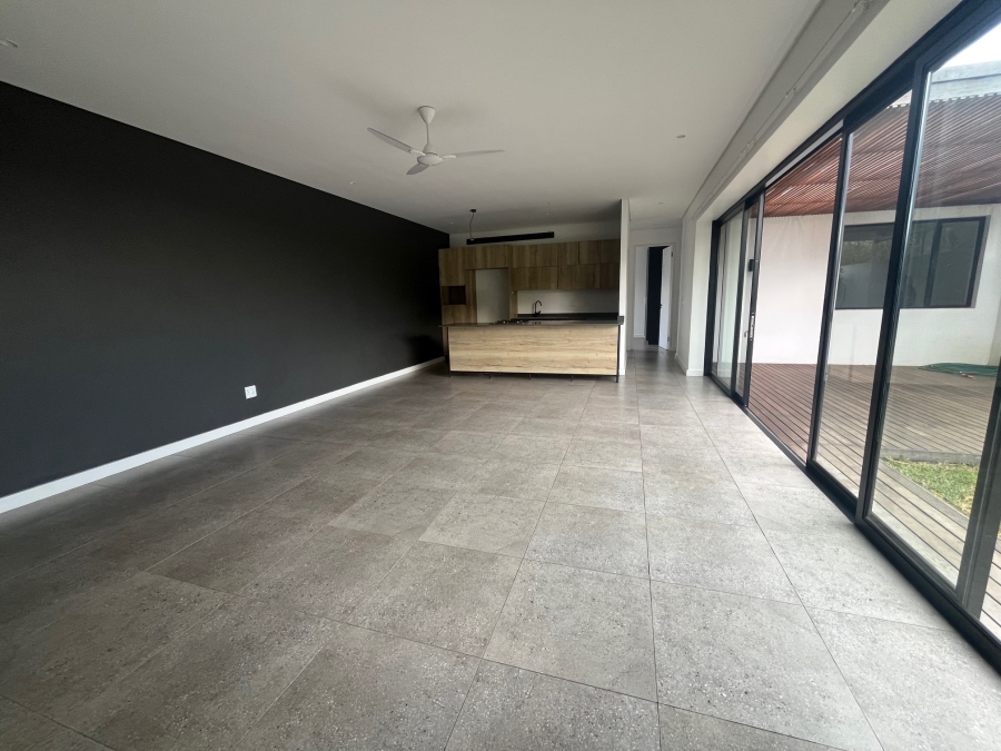 To Let 3 Bedroom Property for Rent in Sheffield Beach KwaZulu-Natal