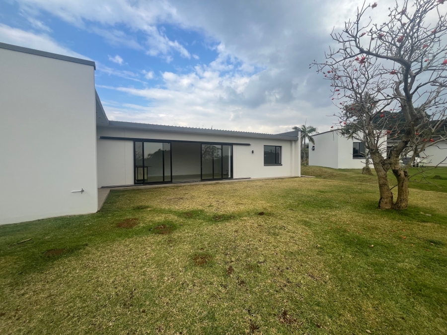 To Let 3 Bedroom Property for Rent in Sheffield Beach KwaZulu-Natal