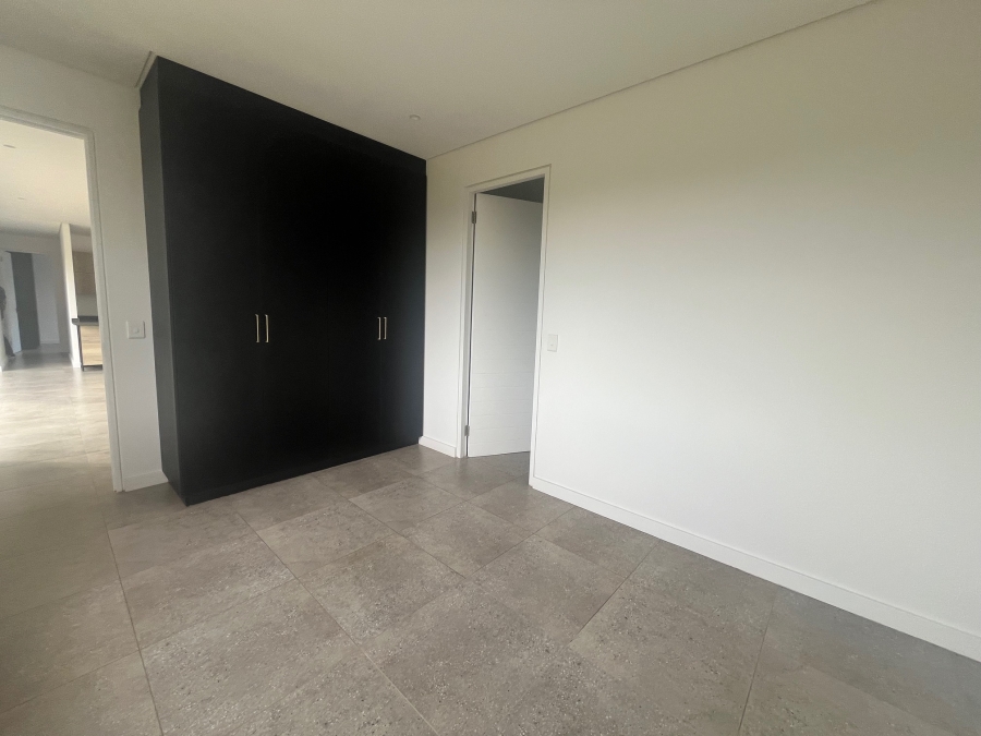 To Let 3 Bedroom Property for Rent in Sheffield Beach KwaZulu-Natal