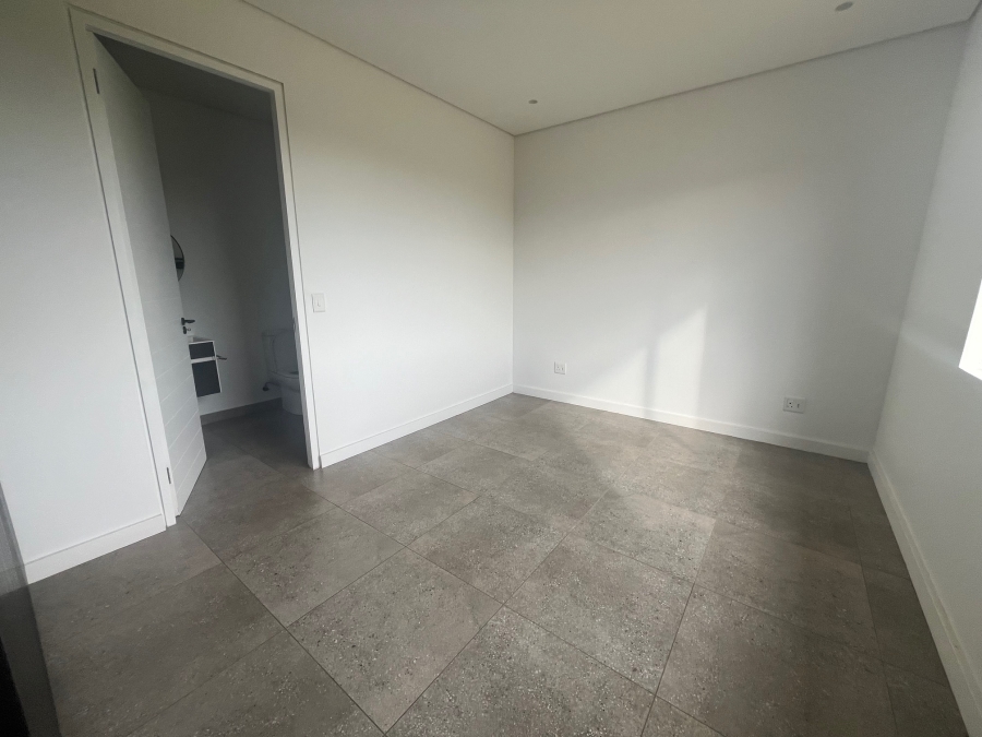 To Let 3 Bedroom Property for Rent in Sheffield Beach KwaZulu-Natal