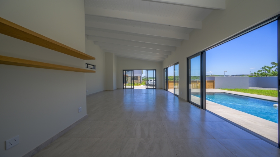 To Let 2 Bedroom Property for Rent in Mount Richmore Village Estate KwaZulu-Natal