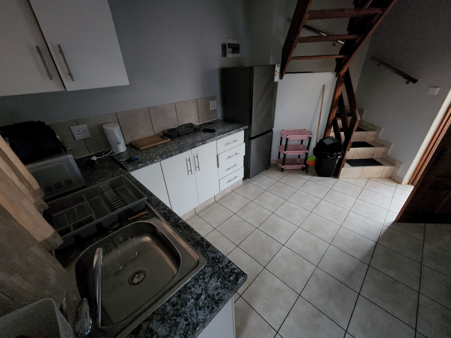 1 Bedroom Property for Sale in Scottsville KwaZulu-Natal