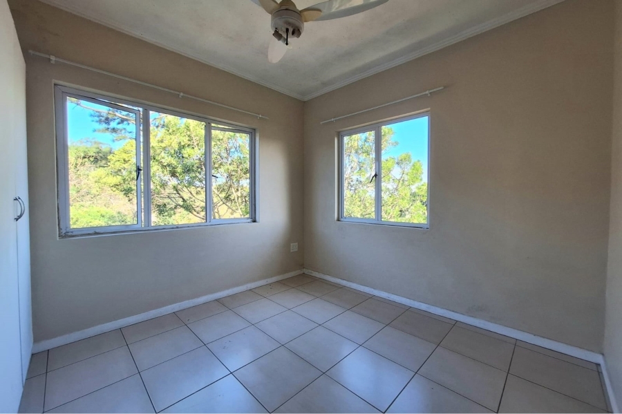 To Let 2 Bedroom Property for Rent in Manor Estates KwaZulu-Natal