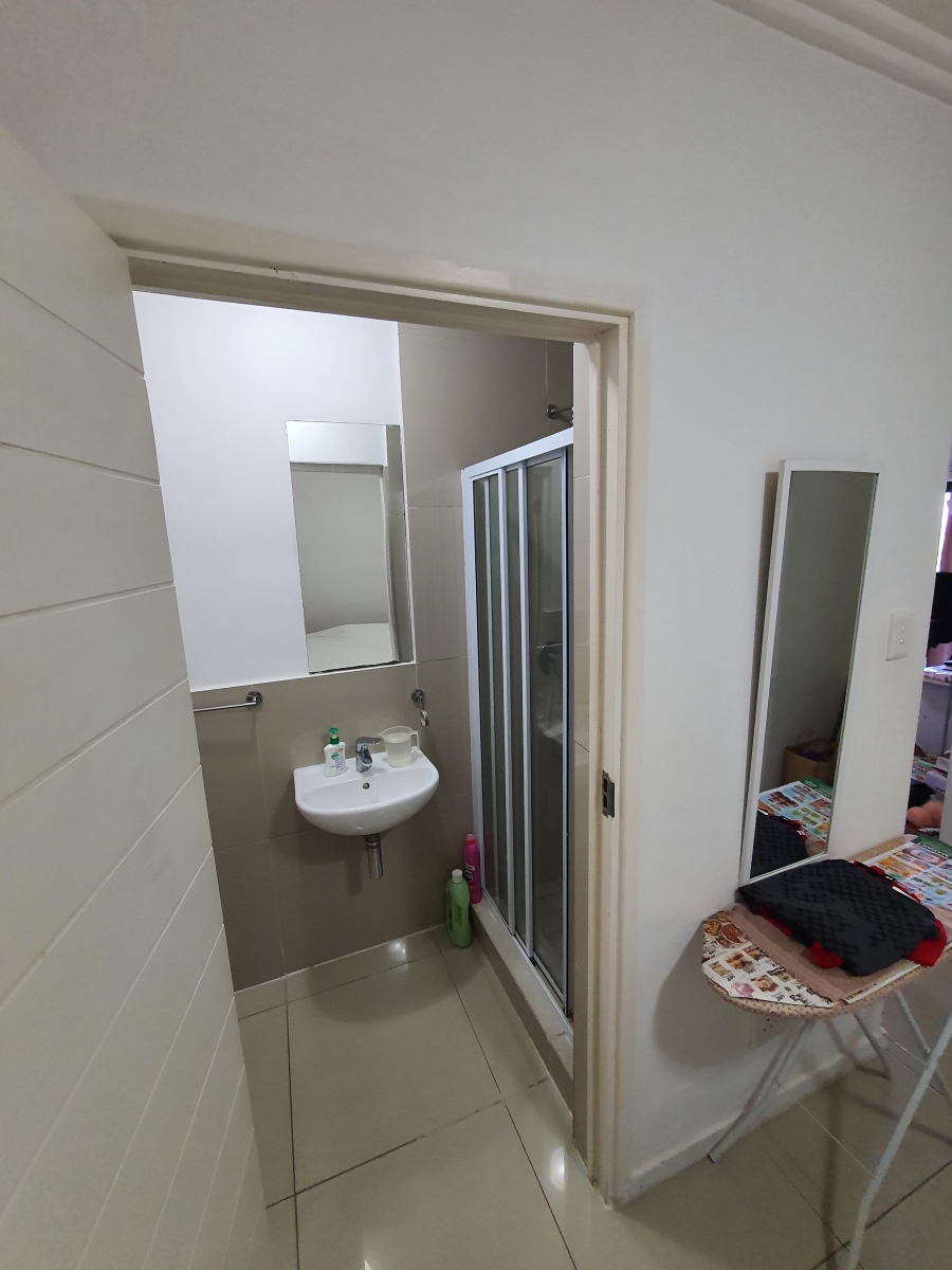 2 Bedroom Property for Sale in Umhlanga Ridge KwaZulu-Natal