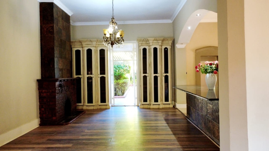5 Bedroom Property for Sale in Chase Valley KwaZulu-Natal
