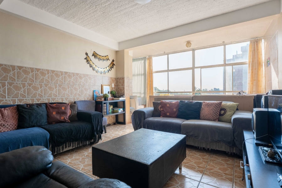 2 Bedroom Property for Sale in Amanzimtoti KwaZulu-Natal