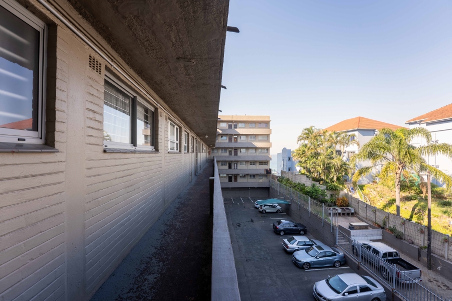 2 Bedroom Property for Sale in Amanzimtoti KwaZulu-Natal