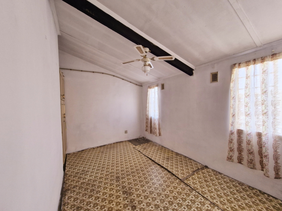 2 Bedroom Property for Sale in Grove End KwaZulu-Natal