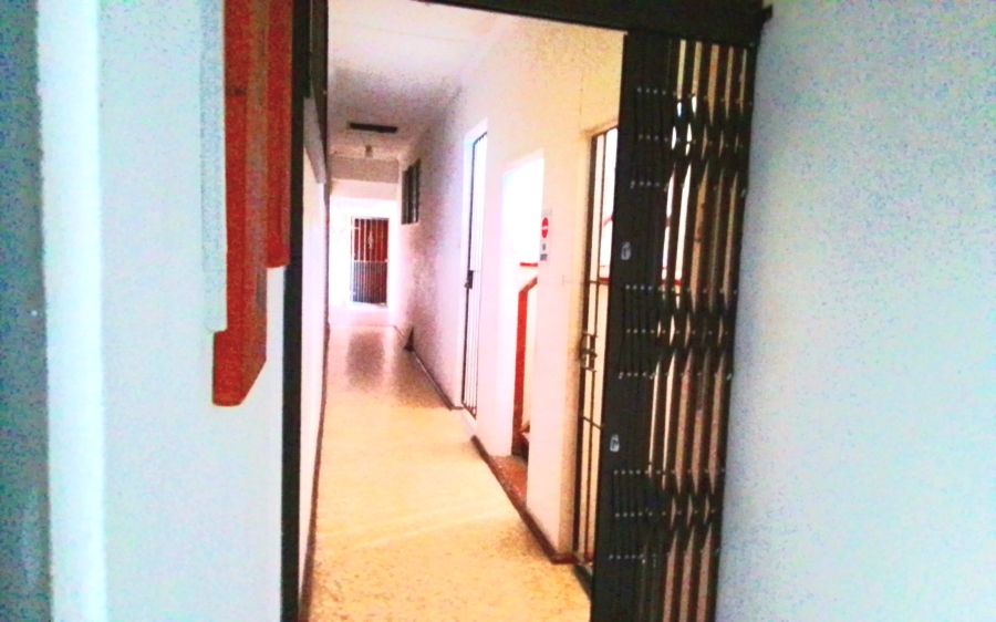 To Let 2 Bedroom Property for Rent in Margate KwaZulu-Natal