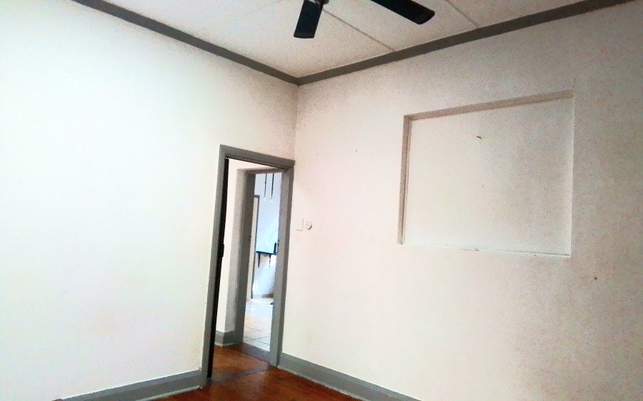 To Let 2 Bedroom Property for Rent in Margate KwaZulu-Natal