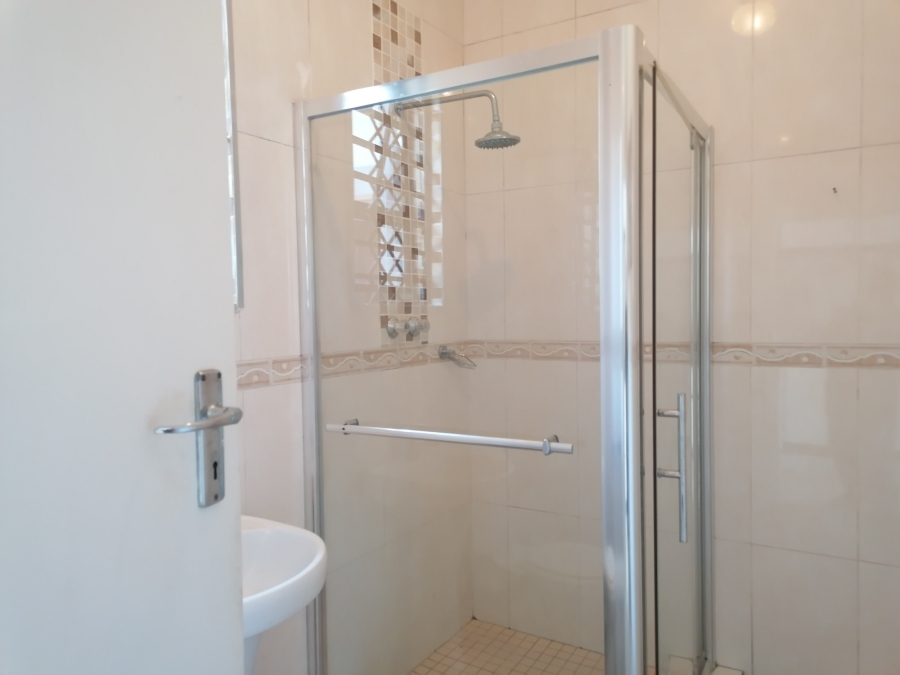 To Let 1 Bedroom Property for Rent in Pinetown KwaZulu-Natal