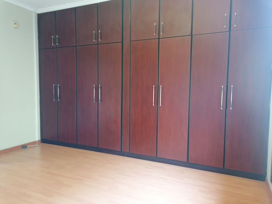 To Let 1 Bedroom Property for Rent in Pinetown KwaZulu-Natal