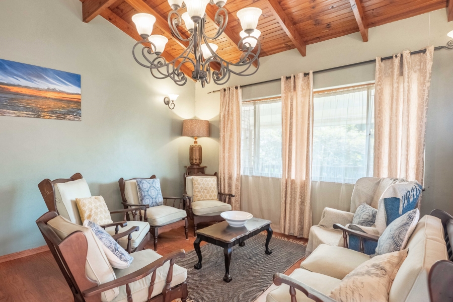 4 Bedroom Property for Sale in Amanzimtoti KwaZulu-Natal