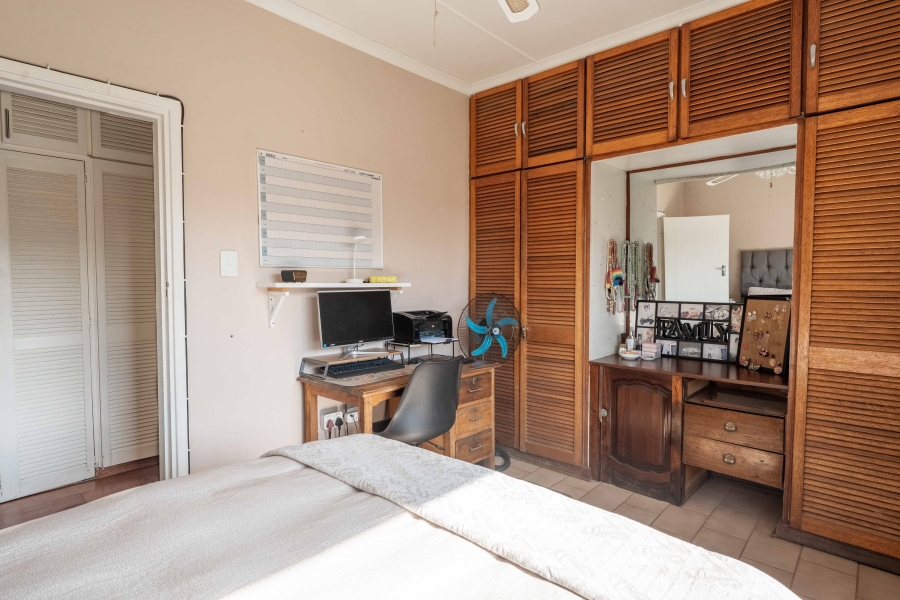 4 Bedroom Property for Sale in Amanzimtoti KwaZulu-Natal