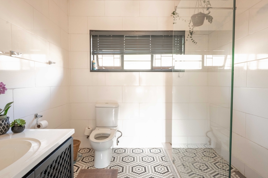 4 Bedroom Property for Sale in Amanzimtoti KwaZulu-Natal
