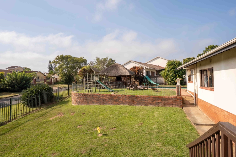 4 Bedroom Property for Sale in Amanzimtoti KwaZulu-Natal