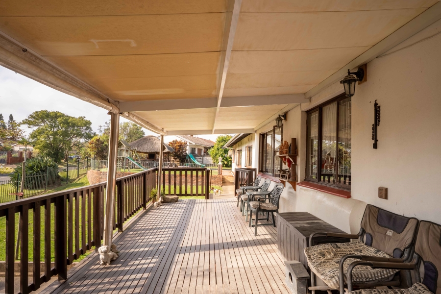 4 Bedroom Property for Sale in Amanzimtoti KwaZulu-Natal