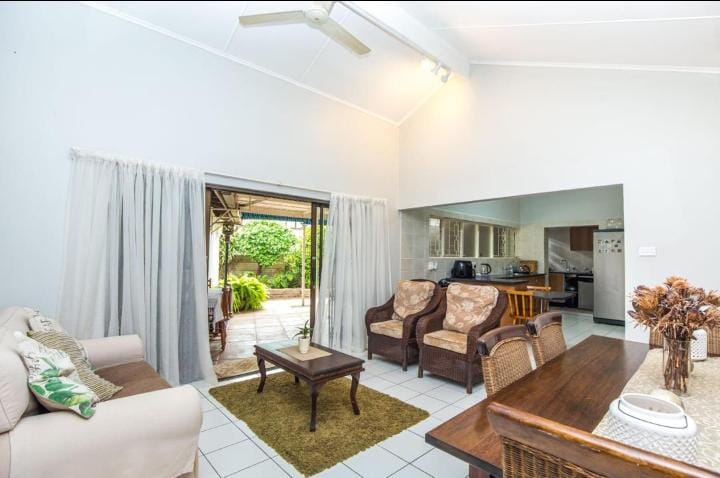 5 Bedroom Property for Sale in Glenmore KwaZulu-Natal