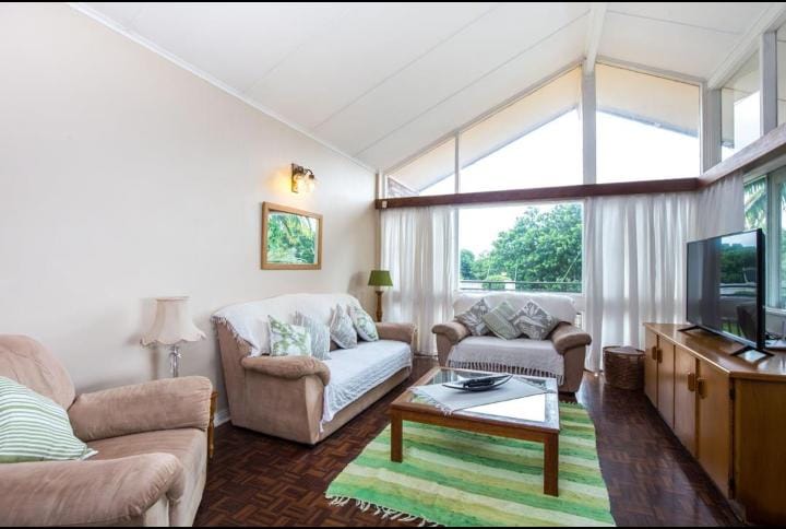 5 Bedroom Property for Sale in Glenmore KwaZulu-Natal