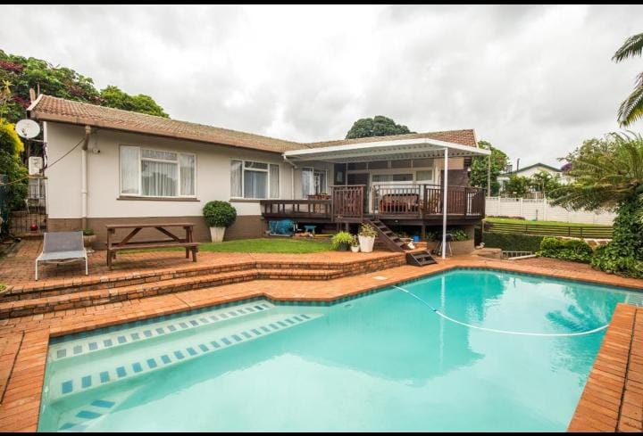 5 Bedroom Property for Sale in Glenmore KwaZulu-Natal