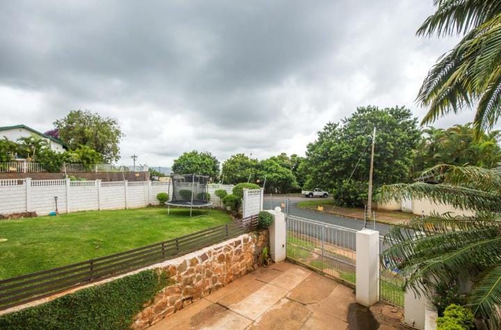 5 Bedroom Property for Sale in Glenmore KwaZulu-Natal