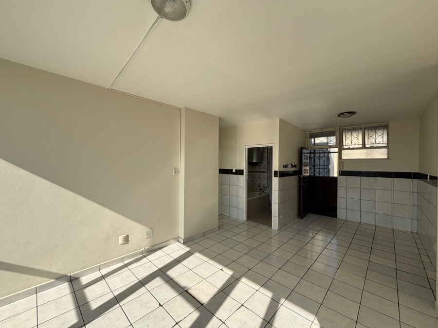 To Let 2 Bedroom Property for Rent in North Beach KwaZulu-Natal