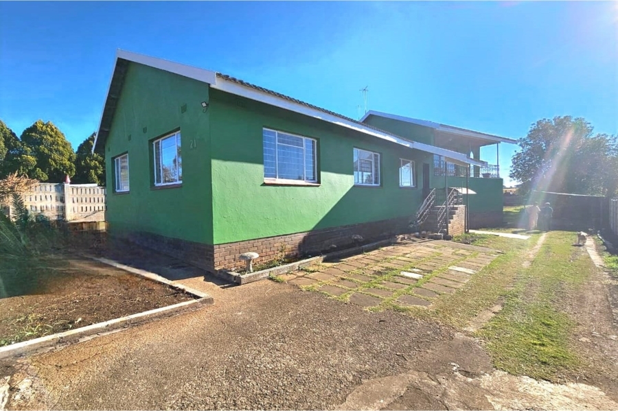 4 Bedroom Property for Sale in Howick West KwaZulu-Natal