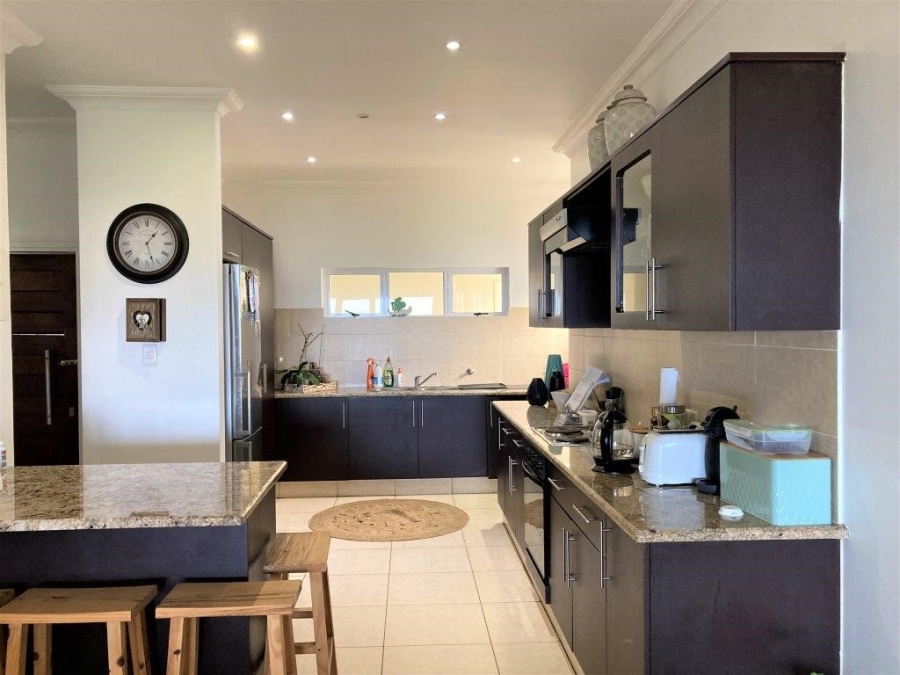 To Let 3 Bedroom Property for Rent in La Lucia Ridge KwaZulu-Natal