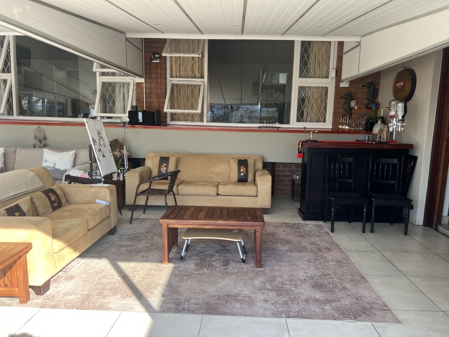 4 Bedroom Property for Sale in Athlone KwaZulu-Natal