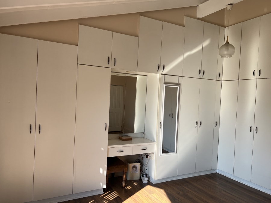 4 Bedroom Property for Sale in Athlone KwaZulu-Natal