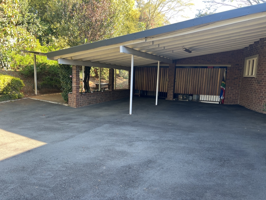 4 Bedroom Property for Sale in Athlone KwaZulu-Natal