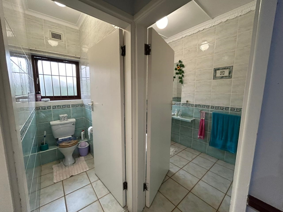4 Bedroom Property for Sale in Shelly Beach KwaZulu-Natal