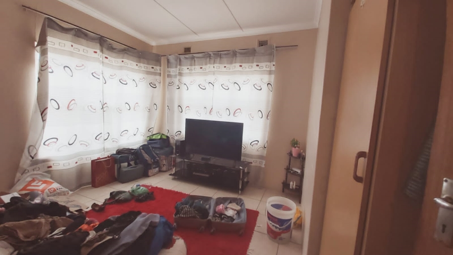 5 Bedroom Property for Sale in Merewent KwaZulu-Natal