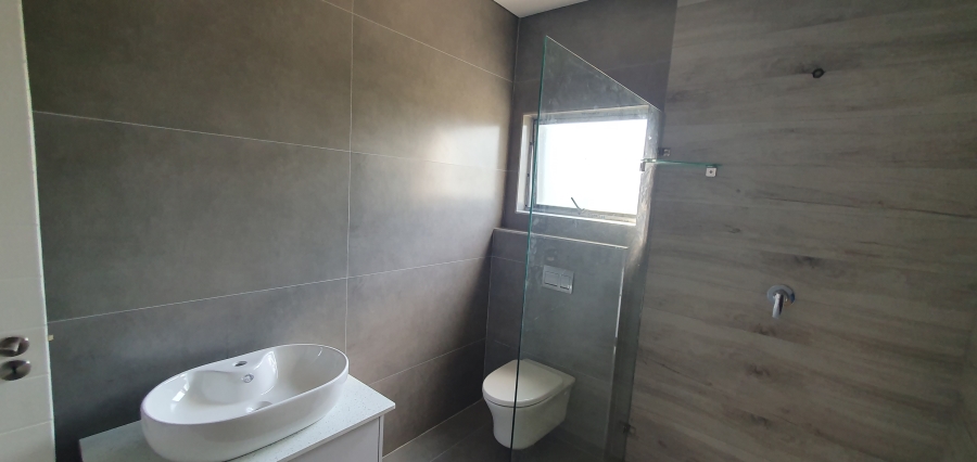 To Let 3 Bedroom Property for Rent in Bluff KwaZulu-Natal
