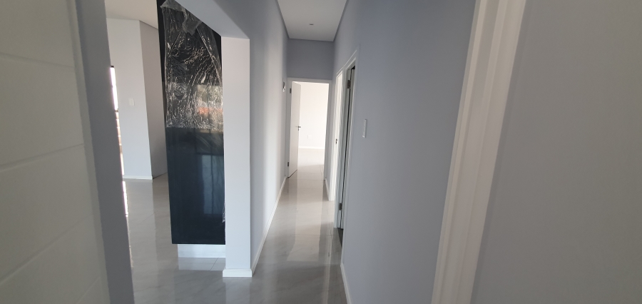 To Let 3 Bedroom Property for Rent in Bluff KwaZulu-Natal