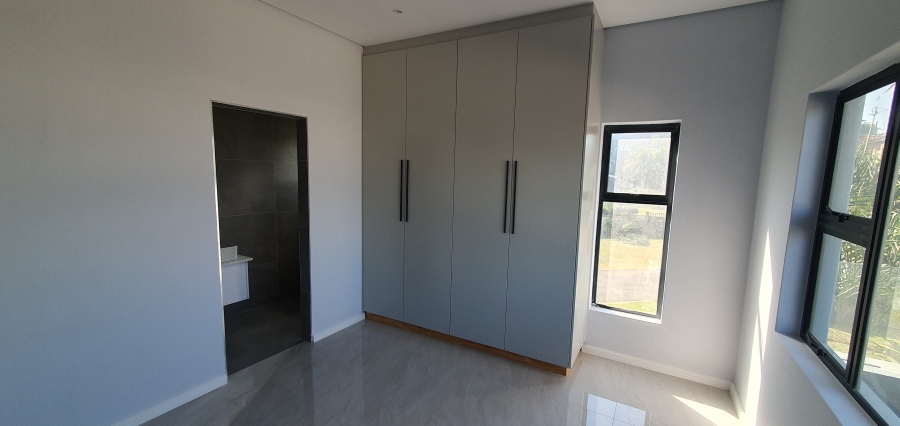 To Let 3 Bedroom Property for Rent in Bluff KwaZulu-Natal