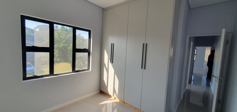 To Let 3 Bedroom Property for Rent in Bluff KwaZulu-Natal