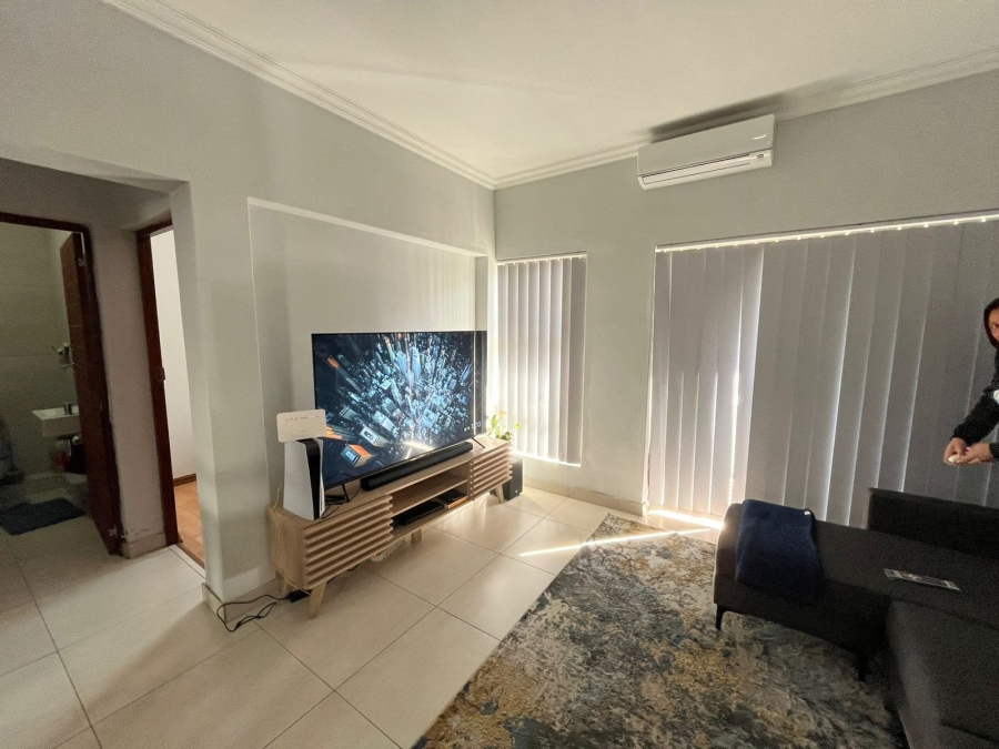 2 Bedroom Property for Sale in Wentworth KwaZulu-Natal