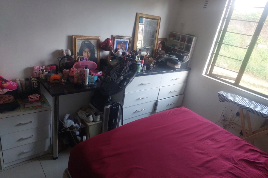 1 Bedroom Property for Sale in Grove End KwaZulu-Natal