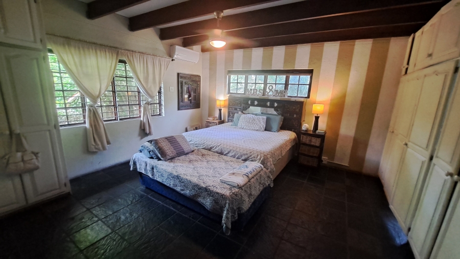 5 Bedroom Property for Sale in Meer En See KwaZulu-Natal