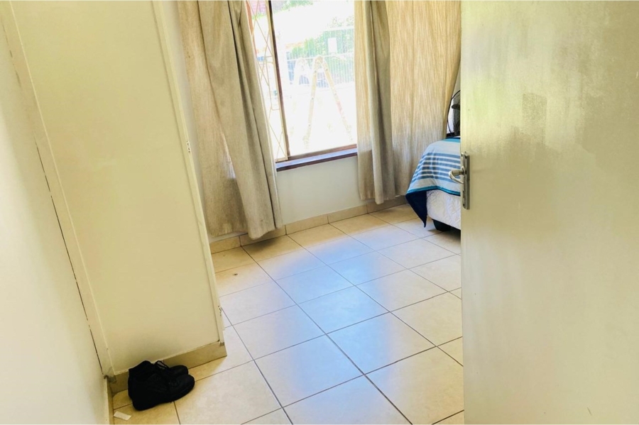 To Let 3 Bedroom Property for Rent in Athlone Park KwaZulu-Natal